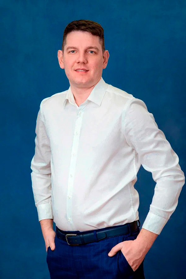 Исполнительный директор
